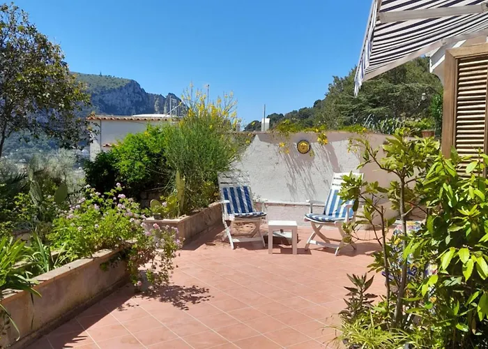 Holiday home Rosetta Capri